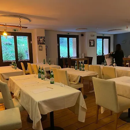 Hotel Cristallo 3*