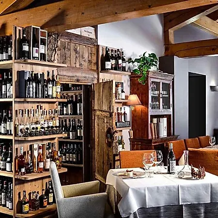Cristallo Hotel 3*