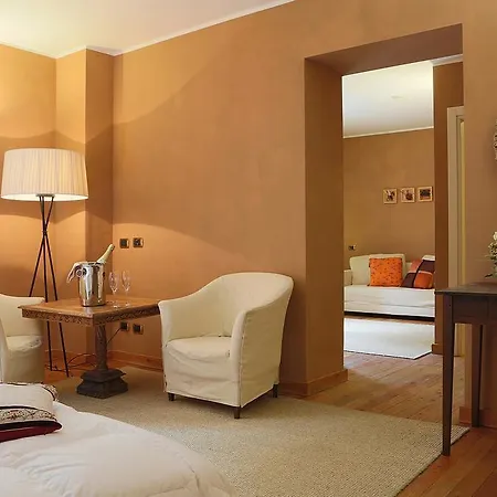 Cristallo Hotel 3*